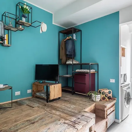 Cute In Old Town By Solutions