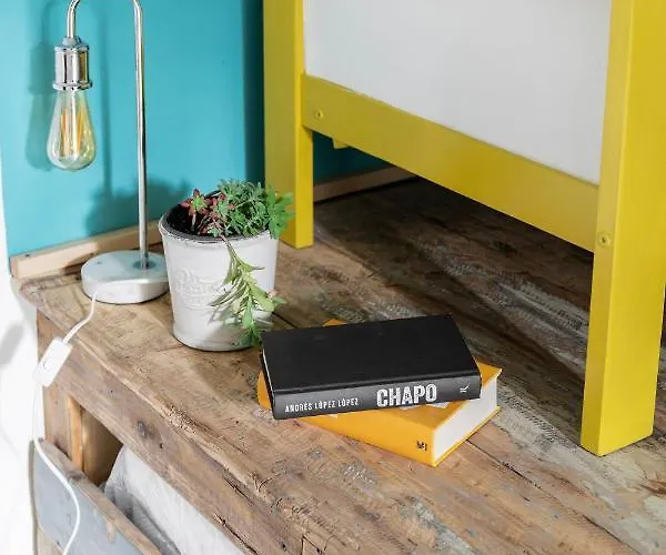 Cute In Old Town By Solutions Como